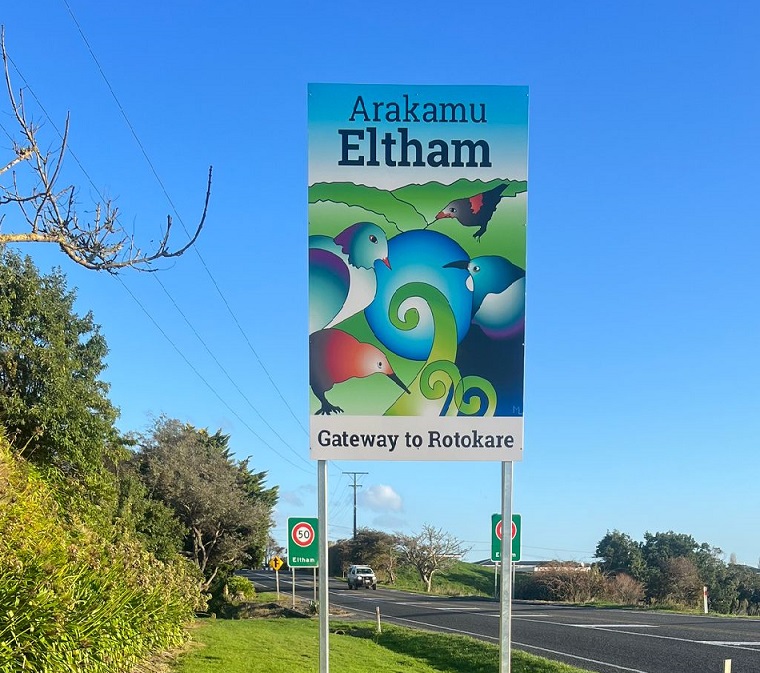 Eltham Town Sign